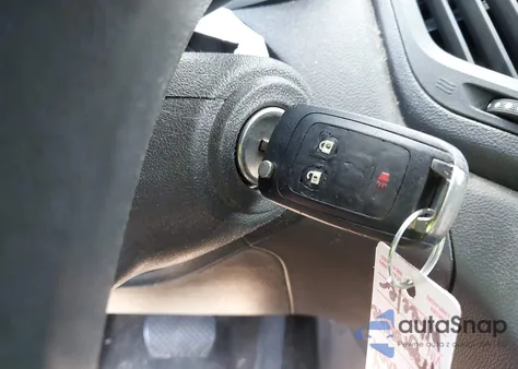 2017 Chevrolet Equinox Ls z USA, uszkodzony, nr VIN 2GNALBEK7H1546982